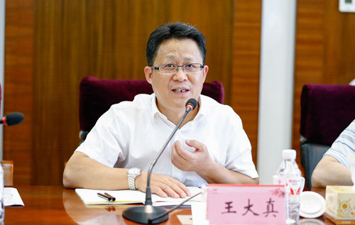 宜化集團召開7月份效益分析總結(jié)會(圖2) 宜化集團召開7月份效益分析總結(jié)會(圖2)