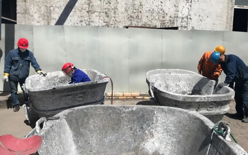 自己動(dòng)手維修 力爭(zhēng)創(chuàng)效百萬(wàn)(圖1) 自己動(dòng)手維修 力爭(zhēng)創(chuàng)效百萬(wàn)(圖1)