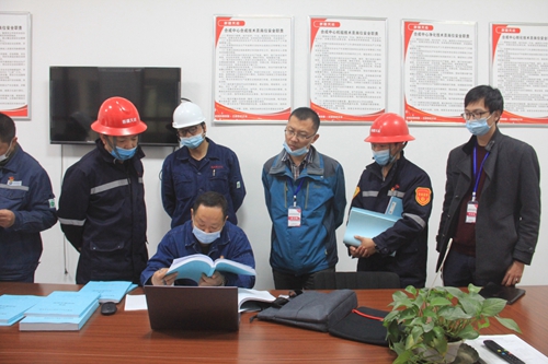 國務(wù)院安委辦?；分攸c縣專家組到新疆天運開展安全生產(chǎn)指導(dǎo)服務(wù)工作(圖2)