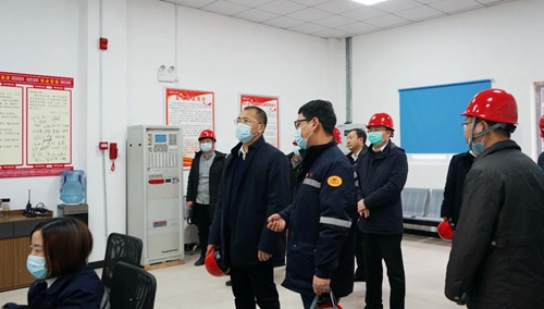 松滋市委副書記、市長(zhǎng)陳良帶隊(duì)到松滋肥業(yè)調(diào)研(圖1)