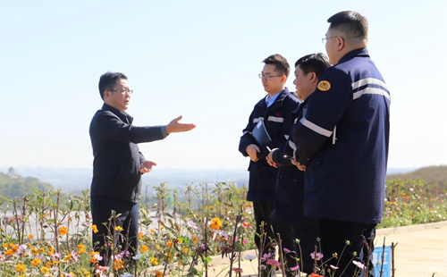 王大真到松滋肥業(yè)、楚星公司、股份公司和新項目現(xiàn)場調(diào)研(圖2)