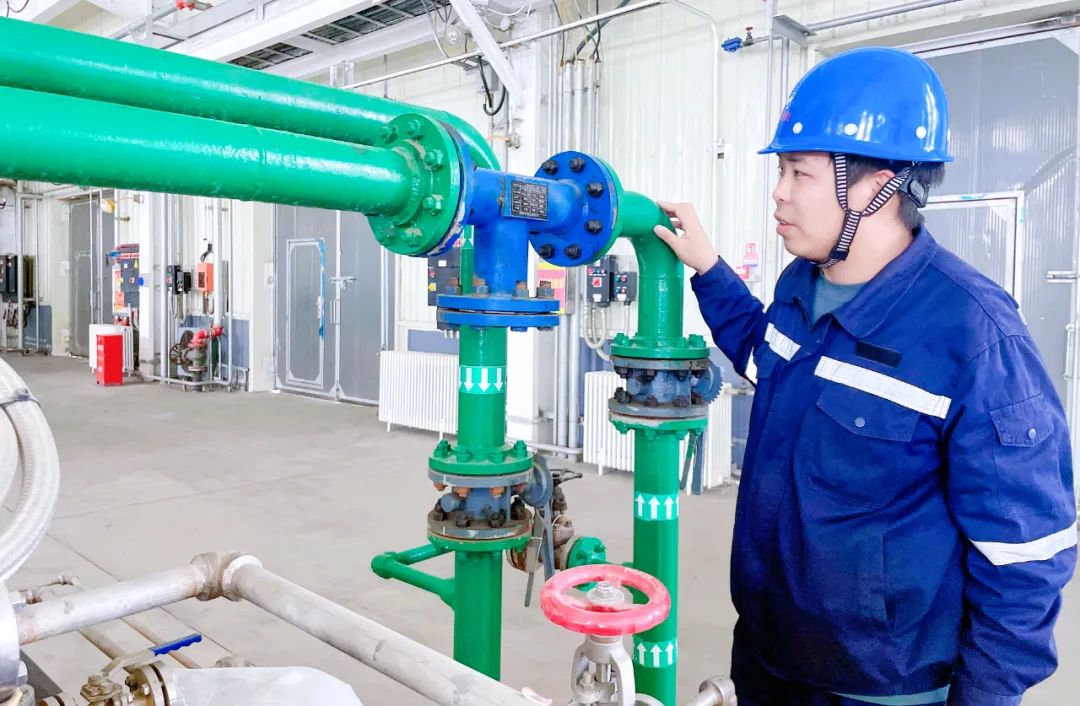 【宜化榜樣】金牌能手姜軍鋒：扎根一線勤鉆研，朝夕不倦做奉獻(xiàn)