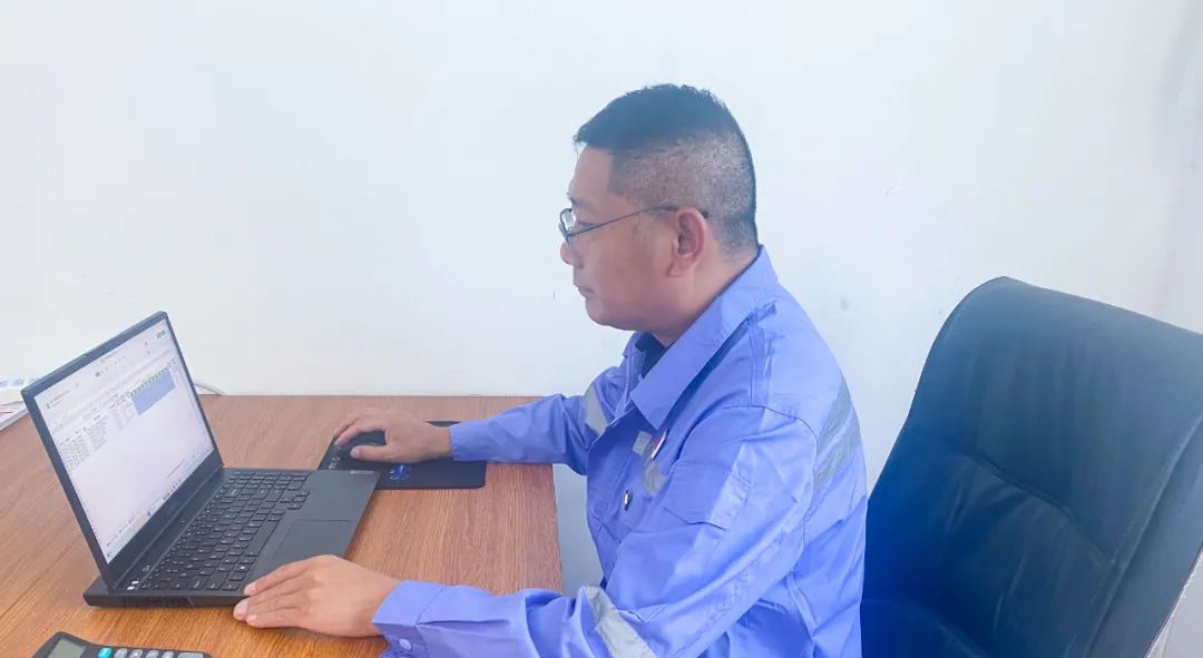 【宜化榜樣】金牌能手王斌杰：研判行情抓市場(chǎng)，深耕挖潛降成本