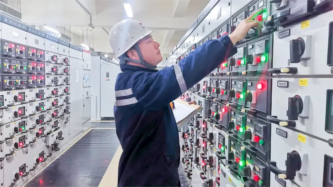 【宜化榜樣】新材料公司楊帆：扎根一線精耕細(xì)作，不負(fù)韶華淬煉匠心(圖5)