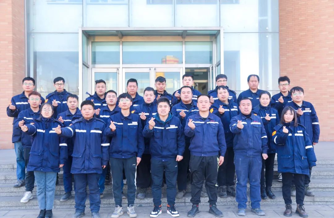 【先進班組】聯(lián)化公司合成氨分廠工藝二班:扎實抓牢崗位安全生產(chǎn)(圖5) 【先進班組】聯(lián)化公司合成氨分廠工藝二班:扎實抓牢崗位安全生產(chǎn)(圖5)