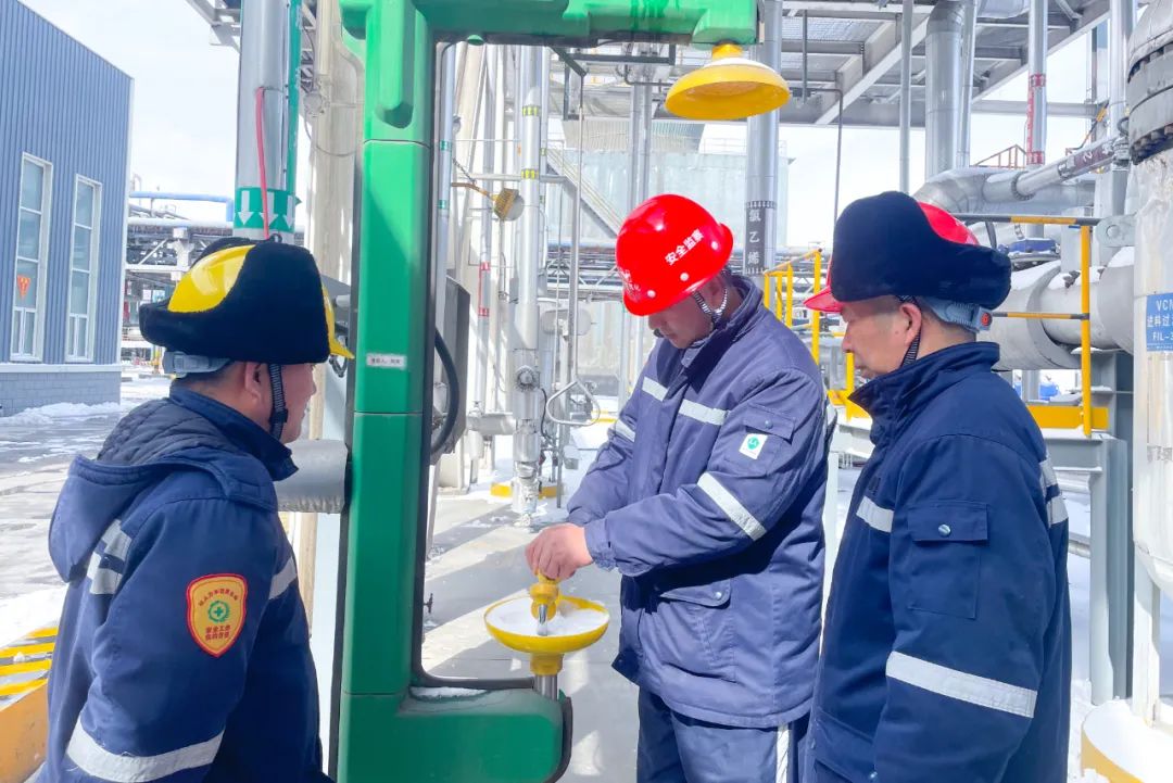 內(nèi)蒙宜化：迎風(fēng)戰(zhàn)雪保安全，勠力同心促生產(chǎn)(圖3)