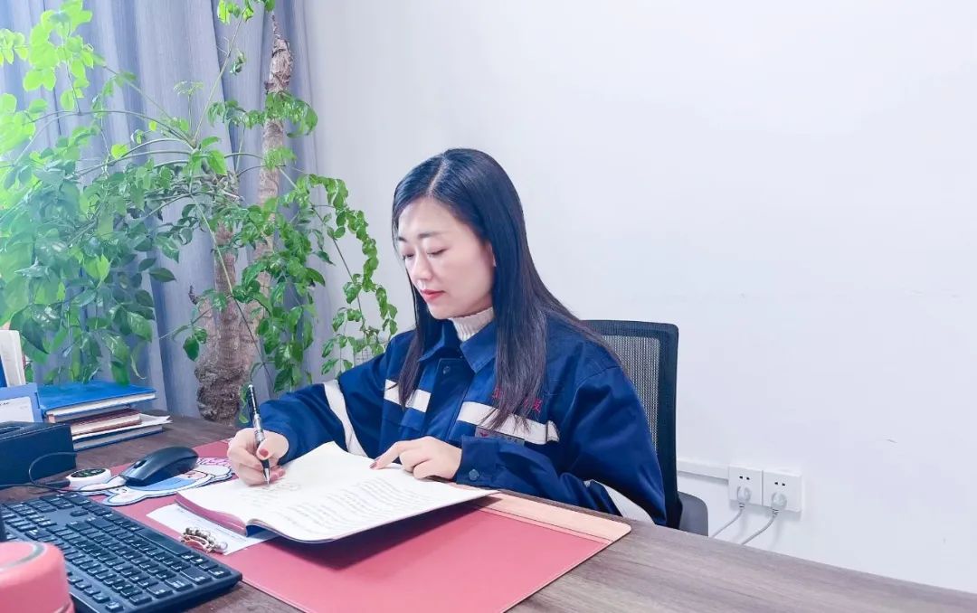 【三八特輯】科技研發(fā)公司梁慎平：篤行不怠勤耕耘，立足崗位勇?lián)?dāng)(圖3)