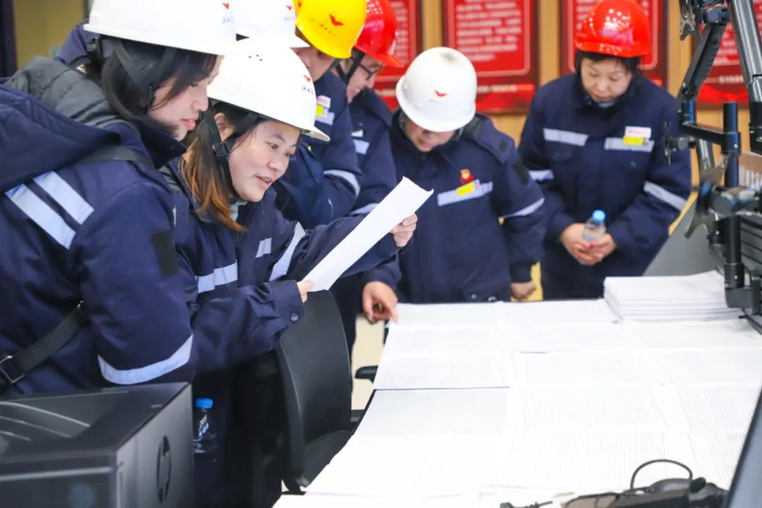 凝聚奮進(jìn)力量，股份公司干部職工參觀田家河新項(xiàng)目(圖3)