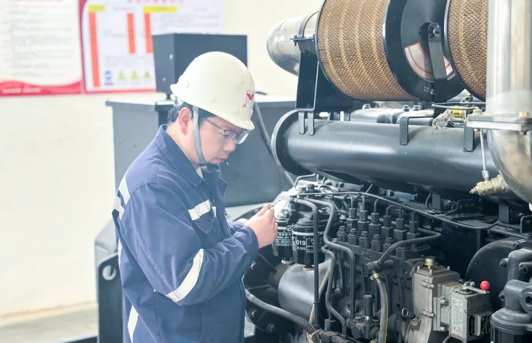 宜化礦業(yè)郭倉?。簼M腔熱愛向機(jī)電，一片初心為礦山(圖2)