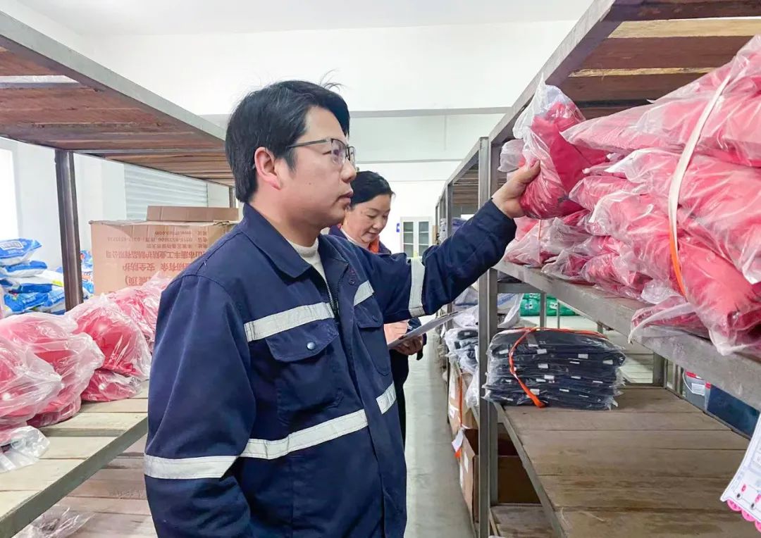 宜化礦業(yè)郭倉?。簼M腔熱愛向機(jī)電，一片初心為礦山(圖4)