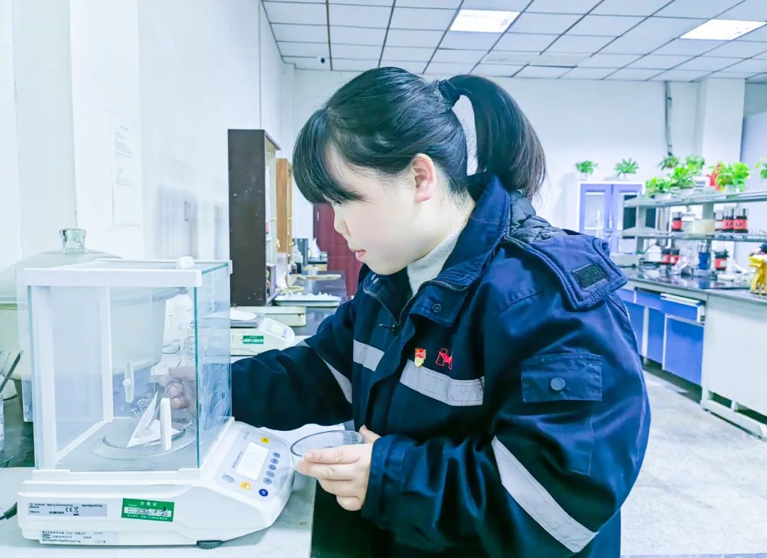 【宜化榜樣】松滋肥業(yè)周春玲：勤于學(xué)，善于思，敏于行(圖4)