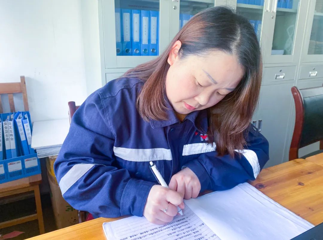 【宜化榜樣】宜化礦業(yè)黃小燕：礦山里的“黃督督”，安全上的內(nèi)當(dāng)家(圖5)