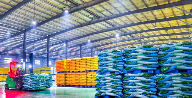 服務(wù)市場需求！股份公司腐植酸二銨成功投產(chǎn)