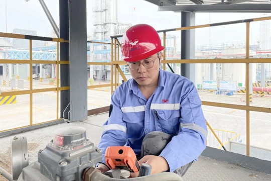 股份公司胡文杰，湖北產(chǎn)業(yè)工匠人才！